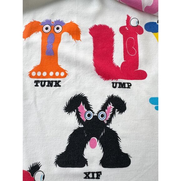 Vintage 80s Alpha Critters flat/top sheet, twin size bed, juvenile TV series - Picture 7 of 10